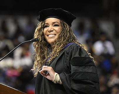 Sunny Hostin NC A&T Spring 2022 Commencement speaker 